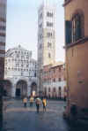 lucca-19.jpg (29265 byte)